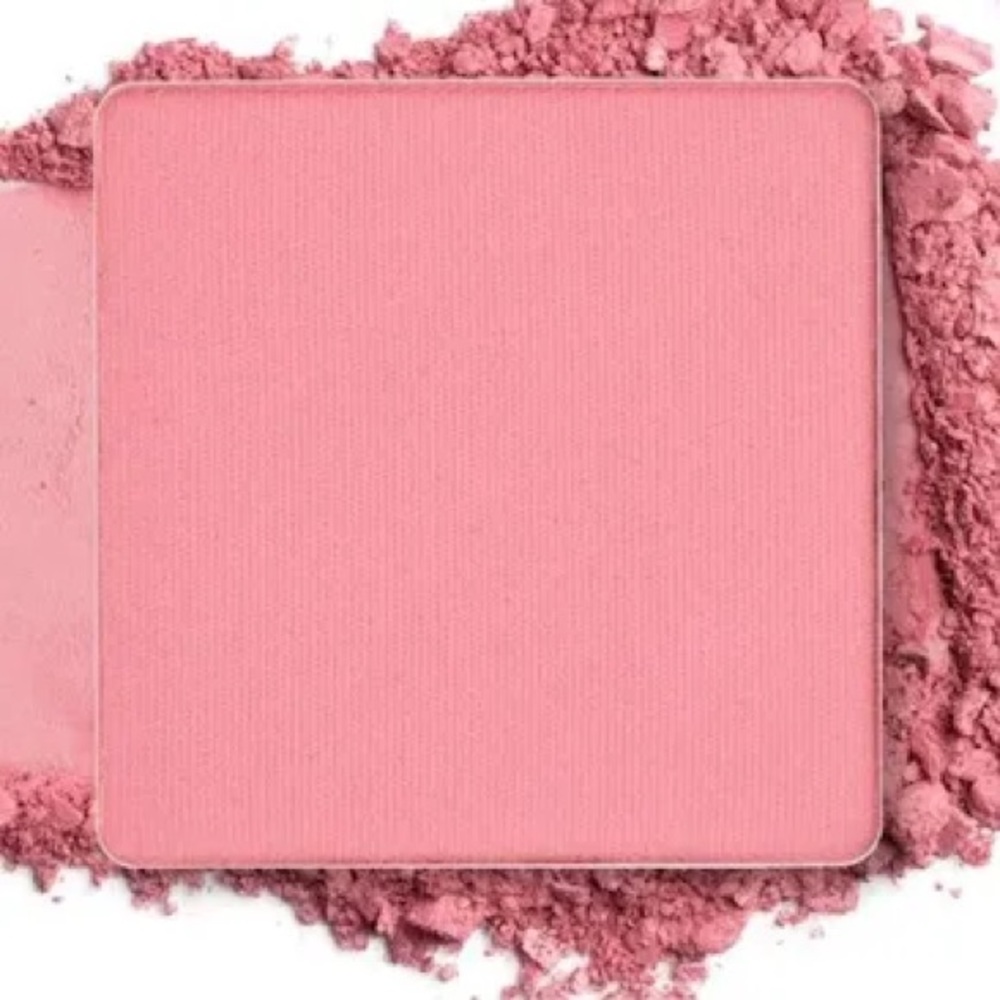 Makeup geek blush (PASSION)